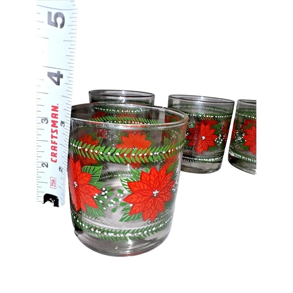 Vintage Christmas Poinsettia Glasses Set of 4 Holiday‎ Drinking Tumblers Rocks